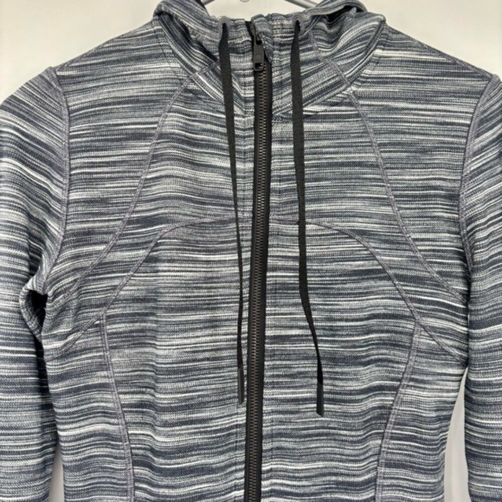 Lululemon Hooded Define Jacket Nulu Grey Size 6 - Picture 9 of 16